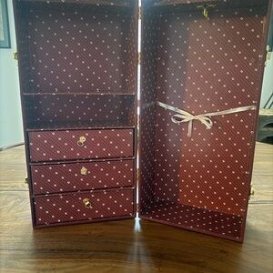 Vintage Doll Trunk/Storage Case/closet